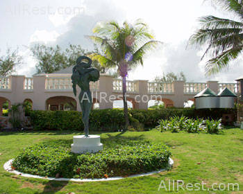 The Crane Resort & Residences 18